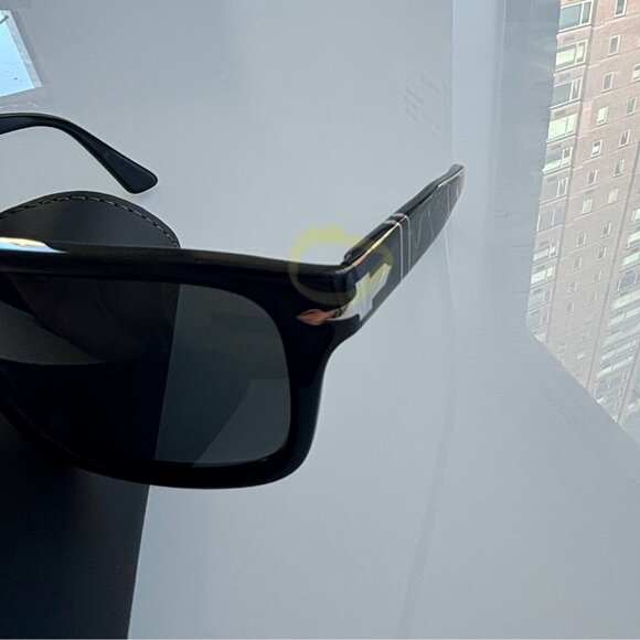 Persol PO 3272S Polarized Mens Sunlasses - Picture 5 of 5